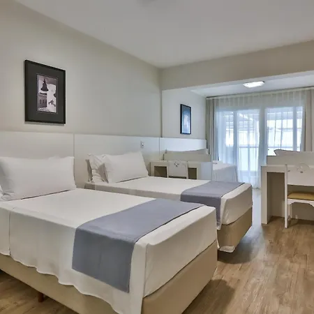 Itapema Beach Hotel & Convention-3